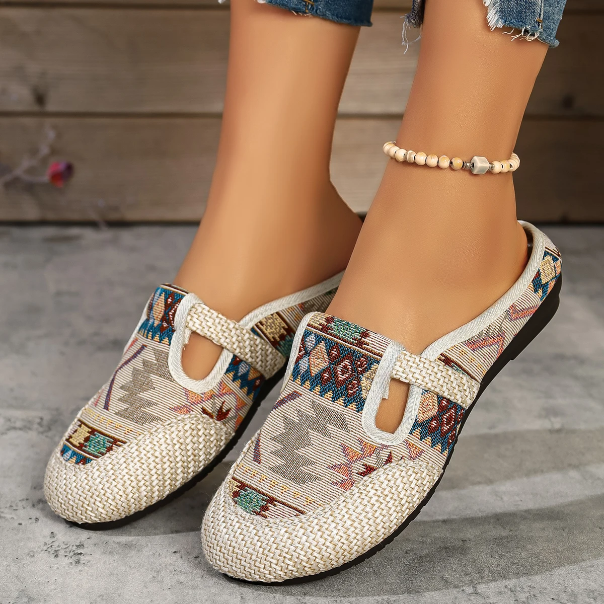 Women's Ethnic Style Slippers  - đánh giá và giá Ethnic Fashion Walk
