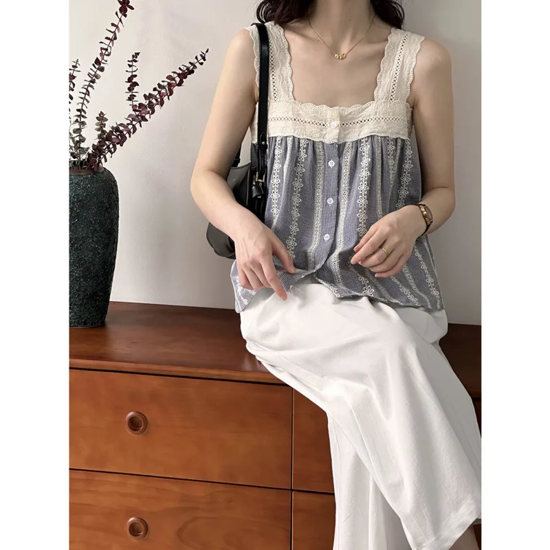 

Summer Lace embroidery Camis Women Sleeveless Loose Korean Embroidery Tops