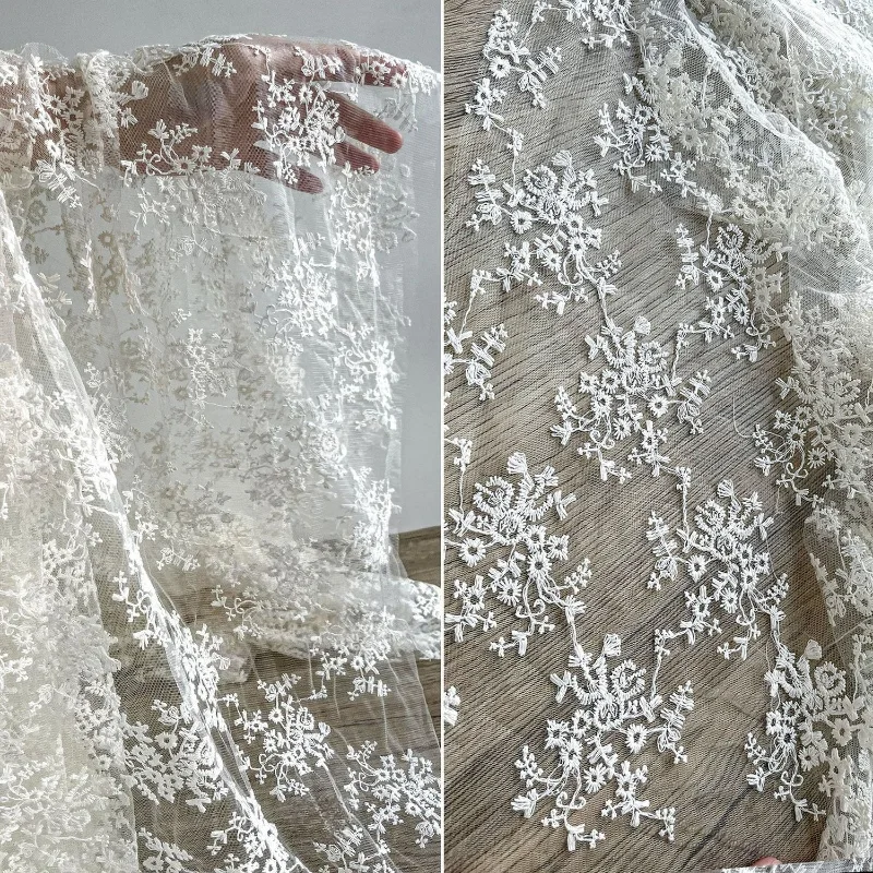

Apricot Snowflake Cotton Thread Jacquard Embroidered Flower Tulle Fabric Dress Chines Style Fashion Designer Retro Wholesale
