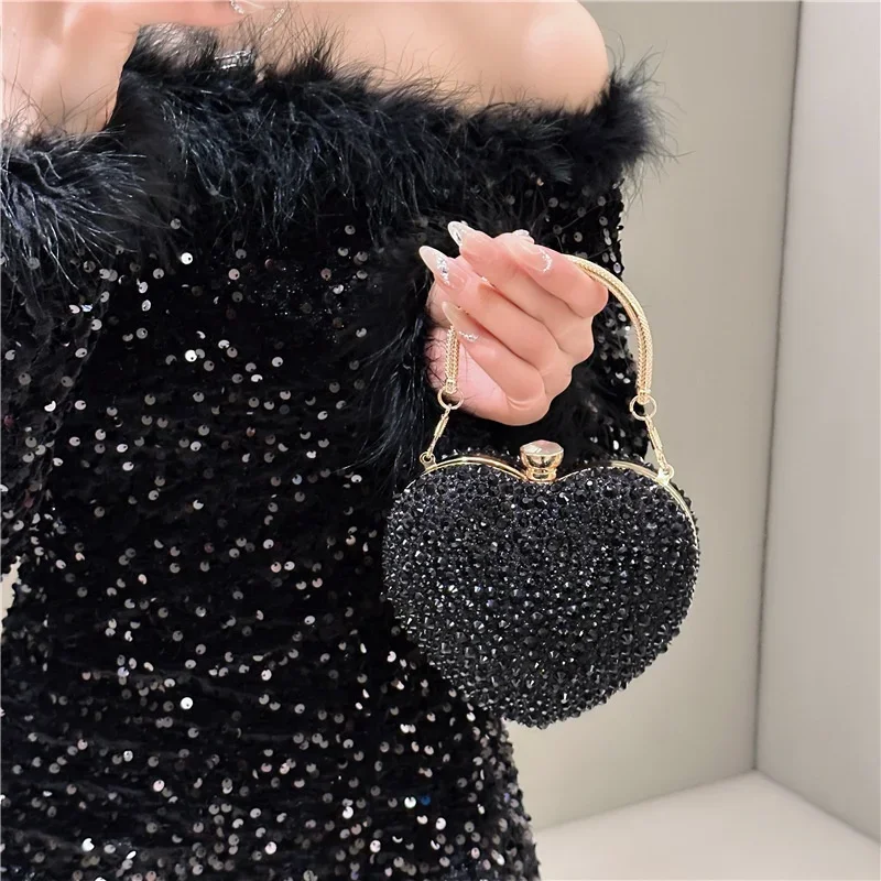 New Fashion Heart Shape Banquet Temperament One Shoulder Handbag Makeup Bag Handbag Love Chain Underarm Crossbody Bag