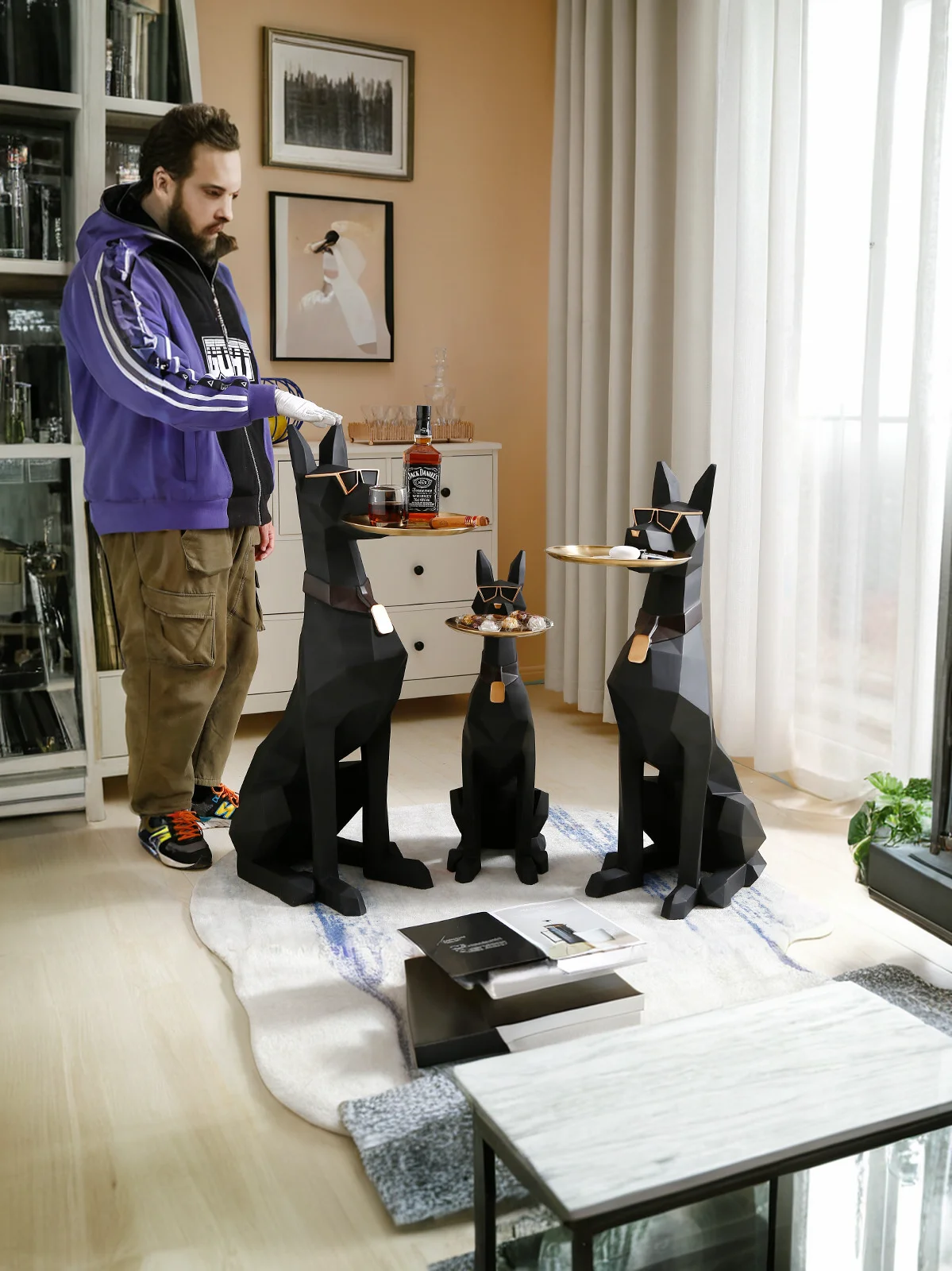 

Modern Luxury Doberman Pinscher Home Decorations Entrance TV Cabinet Side Living Room High-End Decorative Floor Standing Orna...