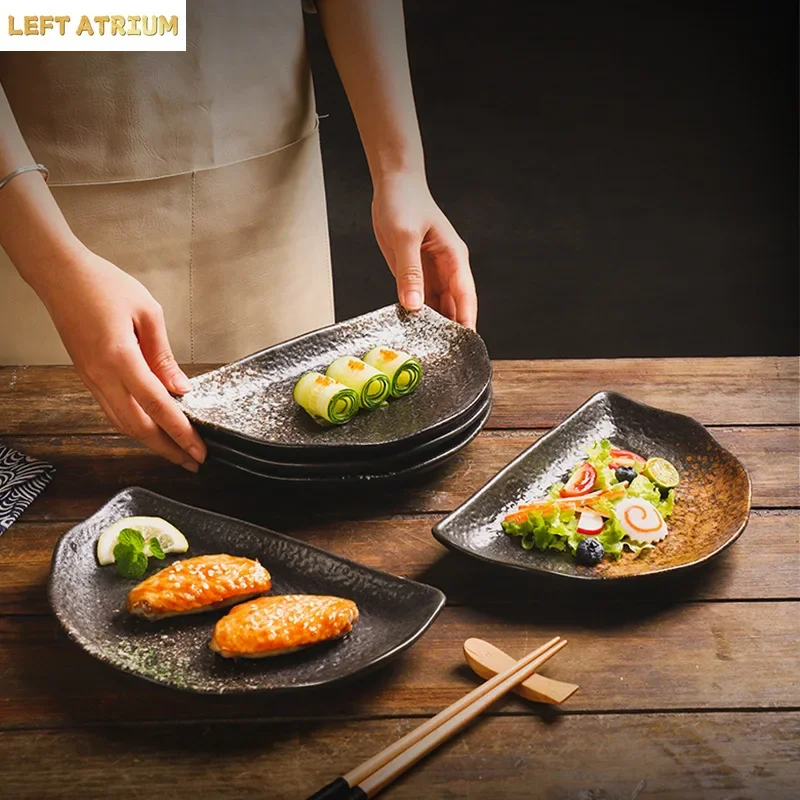 Japanese and Korean Style Half Moon Plate Home Bone Spitting Plate Creative Restaurant Hotel Cuisine Sushi Snack Plate