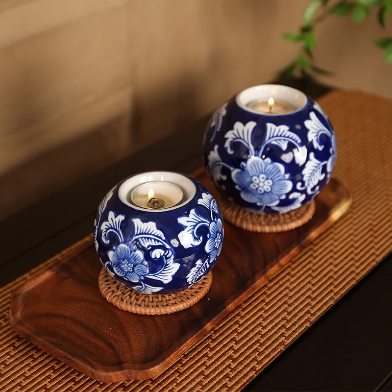 Chinese blue and white porcelain retro ceramic candle holder romantic candlelight dinner