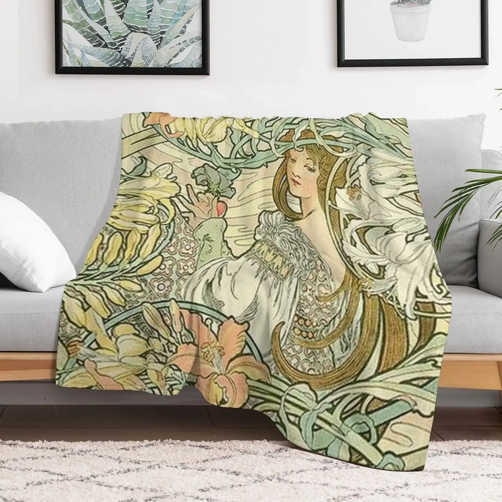 Language of Flowers -Alphonse Mucha Throw Blanket Spring Fall Cozy Throw Blanket for Couch