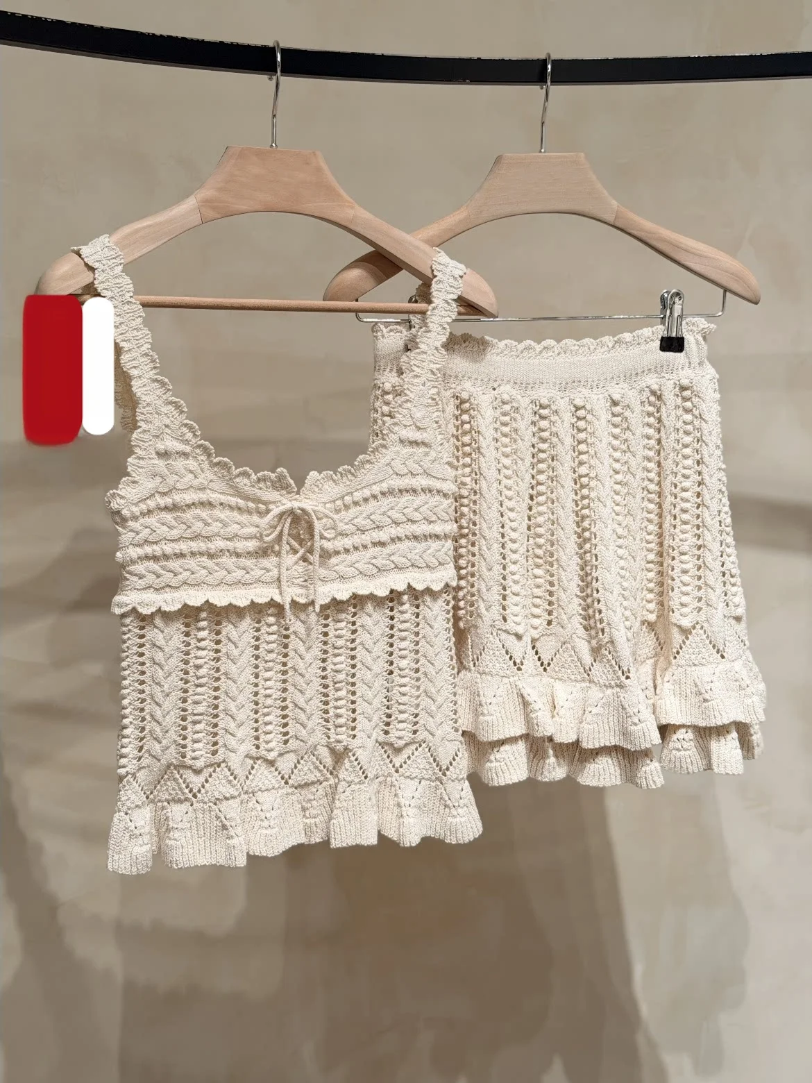 

Sweet And Spicy Style Hollow Wheat Spike Pattern Hook Flower Halter Top And Half Skirt Set Women's Fashion Spring Collection
