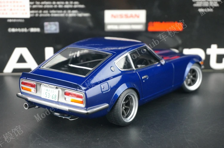 Autoart 1:18 MIDNIGHT Series Nissan Fairlady Z S30 JDM Alloy Full Open Limited Edition Resin Metal Model Ornament Toy Gift