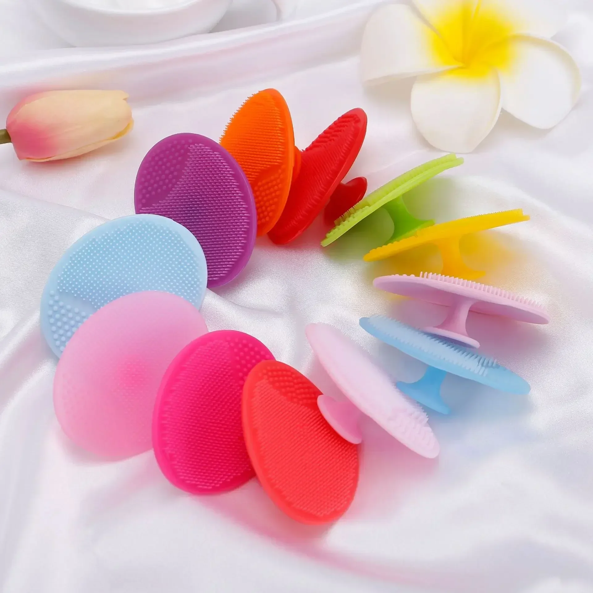 Face Wash Brush Baby Baby Hair Washs Brush Food Grade Silicone Face Wash Brushs Soft Hair Round Hair Wash Brushh Cleansing Brush