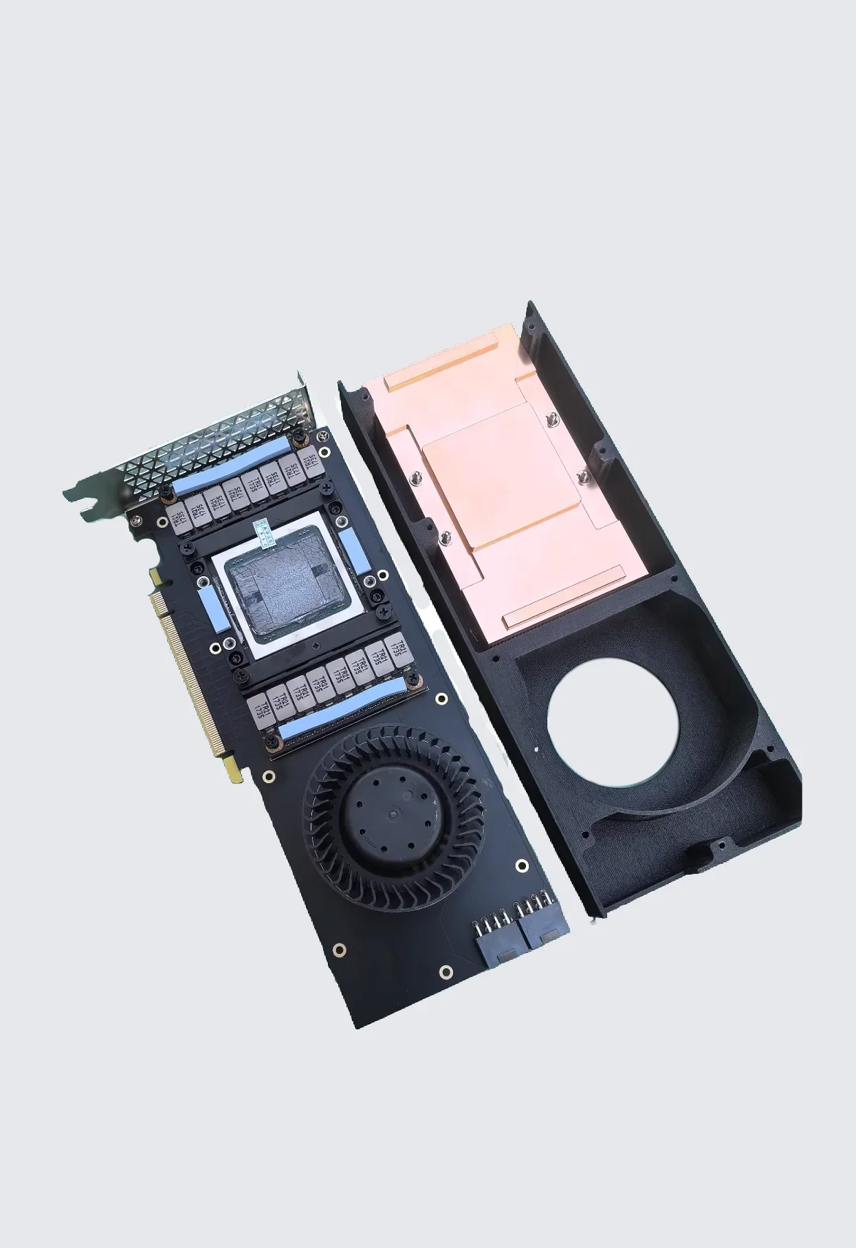 Te Sla V100 SXM2 32g 16g Koperen Koeling Turbofan Naar PCIE Adapterkaart Naar PCIE Adapter Board Pure