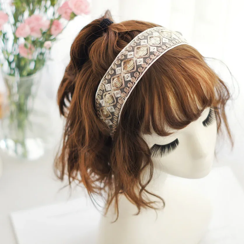 Embroidery Flowers Retro Hairbands for Women Hair Accessories Korea Gold Wire Hair Band Hair Bows Crown Headbands 2024