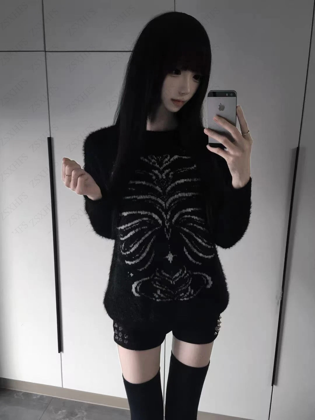 American Punk Subculture Black Kniting Pullover Sweater Autumn And Winter Skeleton Jacquard Tops Y2k Loose and Lazy Knit sweater