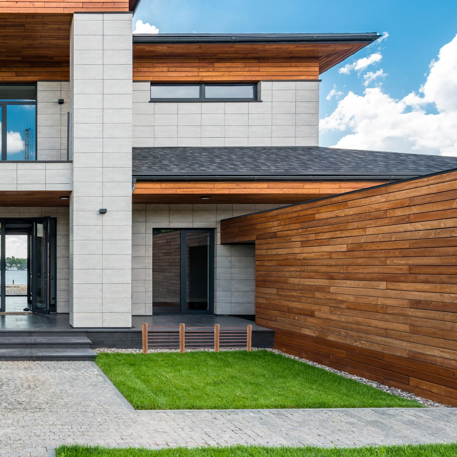 

4Pcs Wood Stake Garden Fence Durable Decorative Lawn Edging Border Outdoor Yard Small Garden Fence for Flower Beds Paths