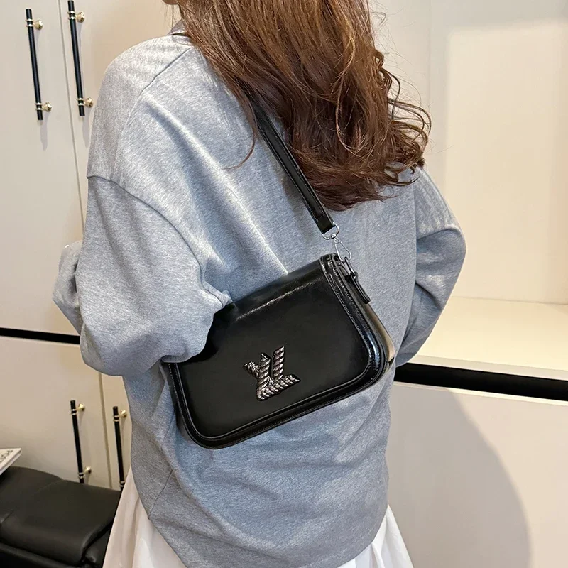 

Ladies Fashionable Tote Bags Handbags, Leather Crossbody Shoulder Bag Messenger Style Famous Designer Elegant