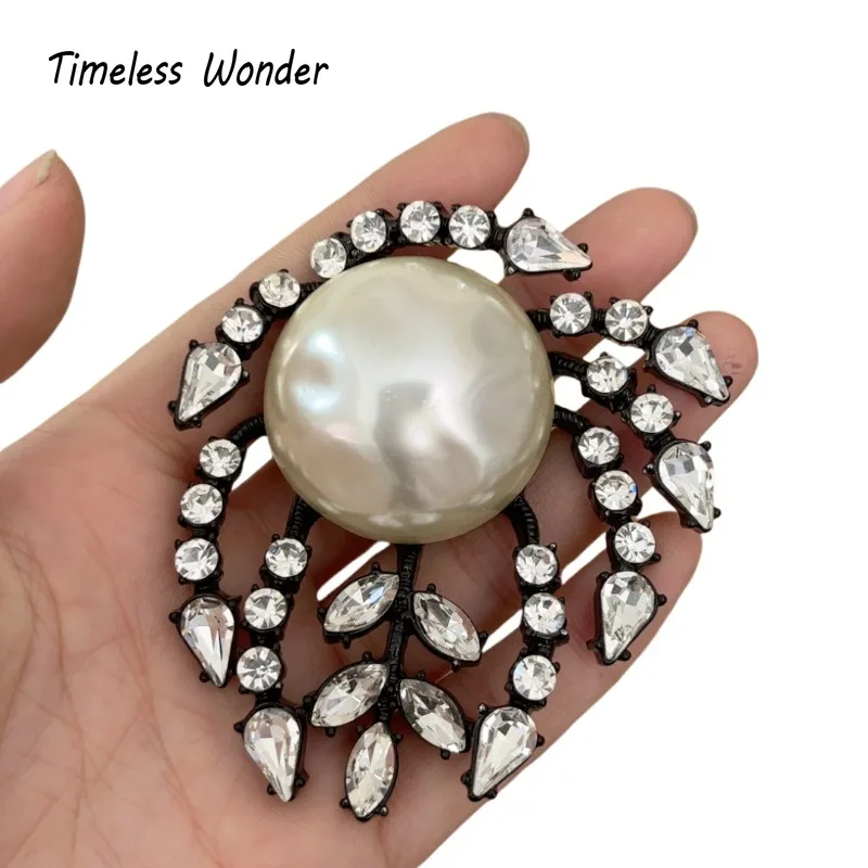 

Timeless Wonder Fancy Zircon Geo Pearl Floral Brooch Pins for Women Designer Jewelry Runway Rare Luxury Gift Top Cute Mix 5642