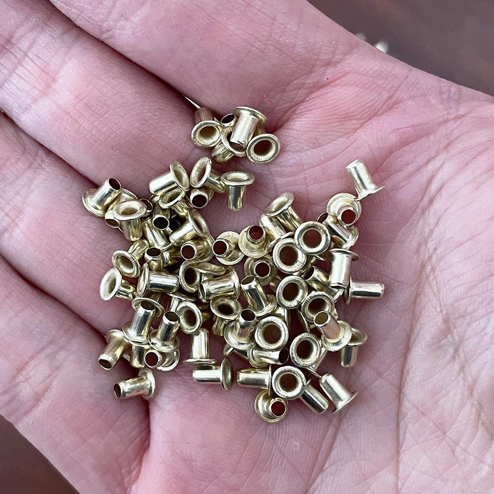 2700PCS/240g Beekeeping Copper-plated Beehive Frame Eyelet Wiring Insert Keep Tension Stop Wire From Cutting End Bar Bee Tools