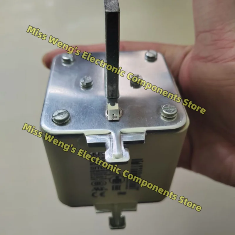

3NE4327-0B 3NE4330-0B 3NE4333-0B 3NE4334-0B 3NE4337 Fuse