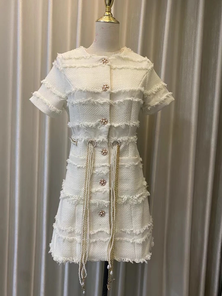 Luxury Runway Dress Women Woven Plaid Tweed O-neck Short Sleeve Diamonds Buttons Pearl Chain Tassel Belt Vintage Tweed Dresses