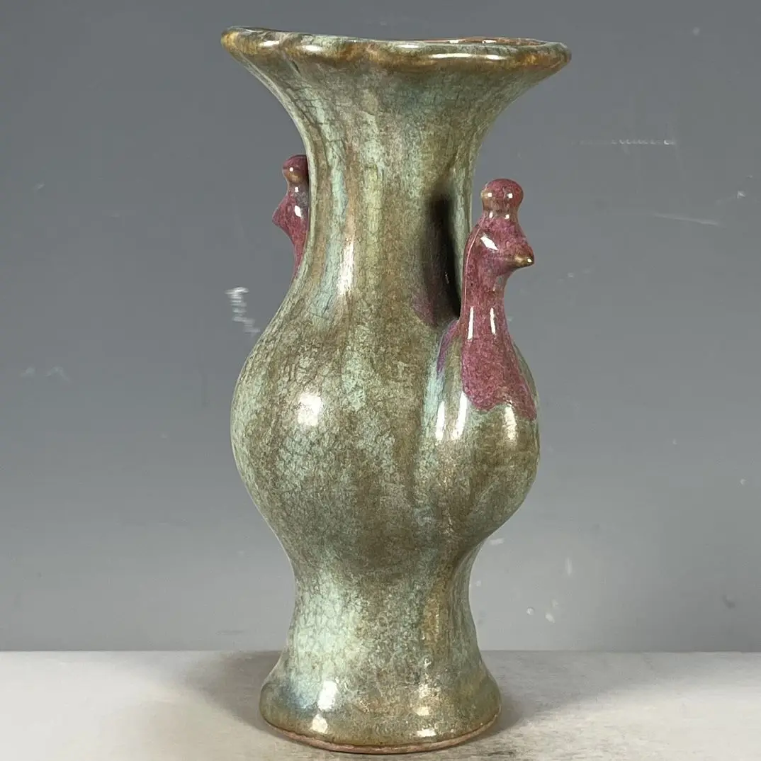 Imitation Chinese-style porcelain, Song Dynasty Jun ware kiln-transformed glaze, red flower-shaped peacock vase, ornamental vase