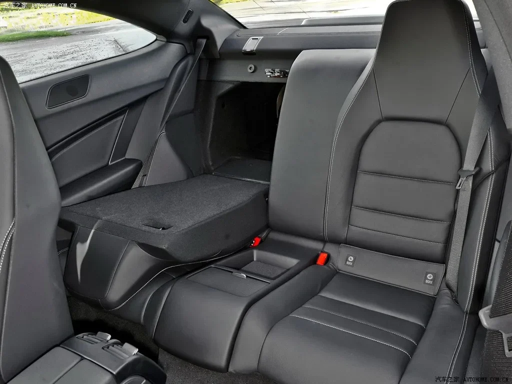 Spezieller Autositzbezug für Mercedes Benz C-Klasse Coupé 2011 2012 2013 2014 2015, PU-Leder Sitzkissen-Schutz, Autositzbezug – Detail 6