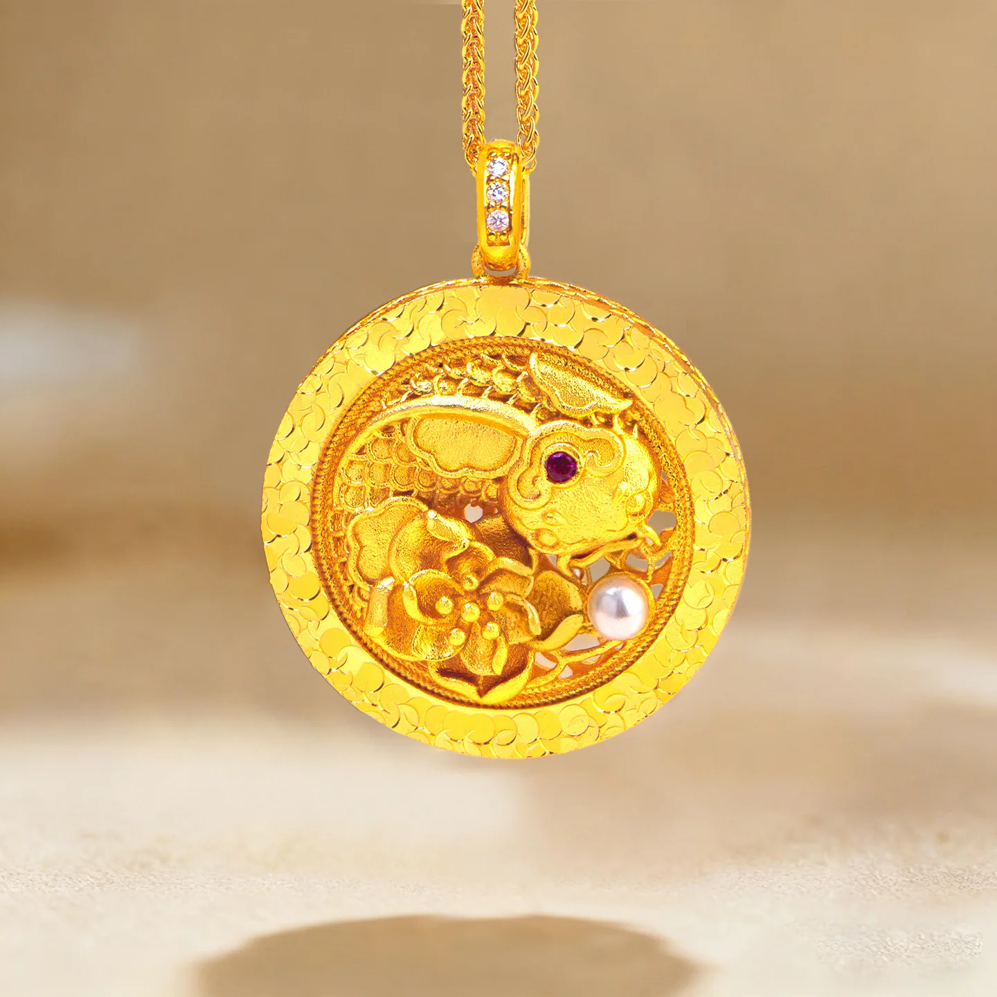 

Koi Fish Pearl Round Pendant Women's 24K Gold AU999 - Gold koi & pearl pendant, symbol of wealth and surplus,for holiday gifting