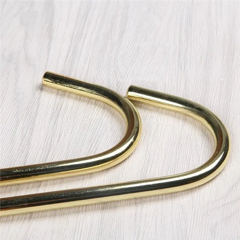 AT21-Tripod Iron Hook, Cue Hook Bracket& Pool Table Cue Holder- For Placing Cues Precision