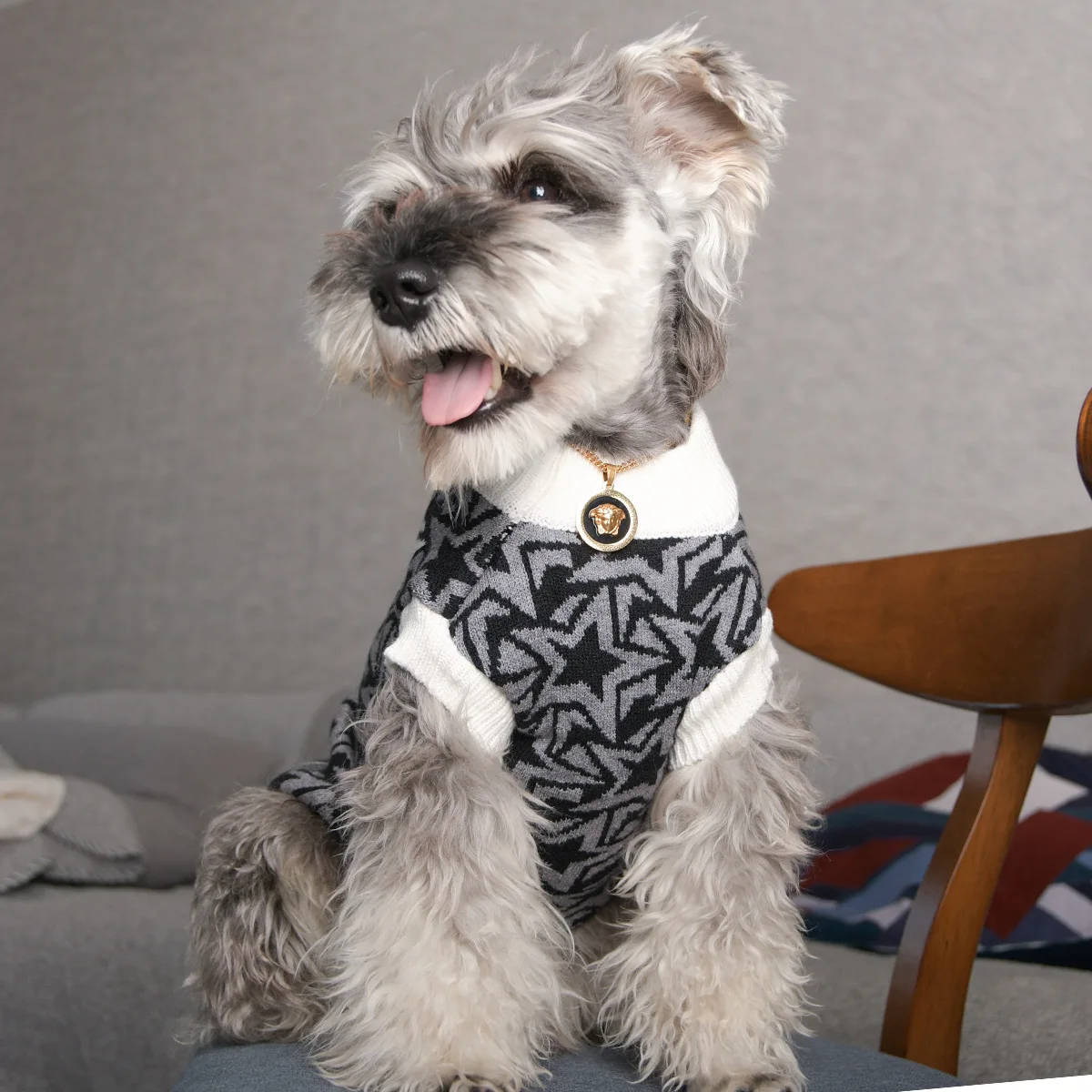 

Pet New Autumn/Winter Cat and Dog Sweater Flower Pattern Knitted Sweater Pet Clothes Chihuahua Puppy Clothes