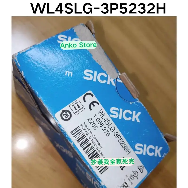 95 new WL4SLG-3P5232H photoelectric sensor