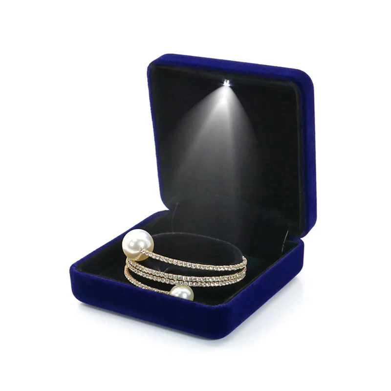 

Luxury Velvet LED Lighted Necklace Bangle Bracelet Long Chain Box Metal Jewelry Gift Display Storage Case