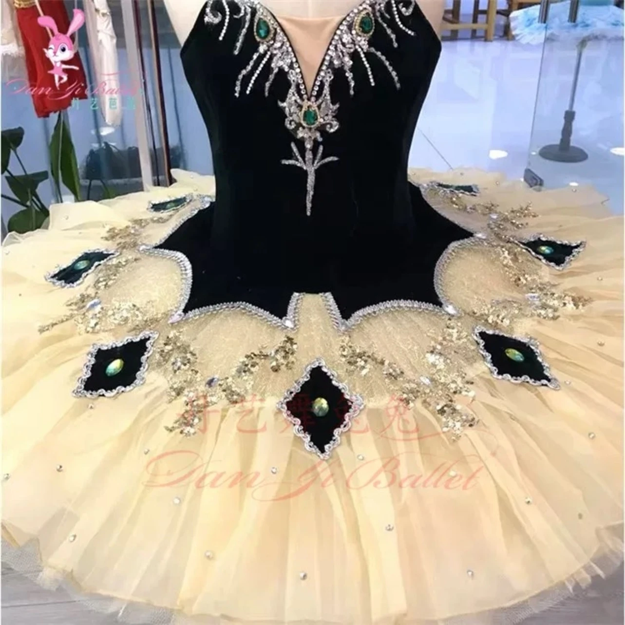 Adult children's ballet dress green disc skirt tutu skirt million clown show costumes professionally customized