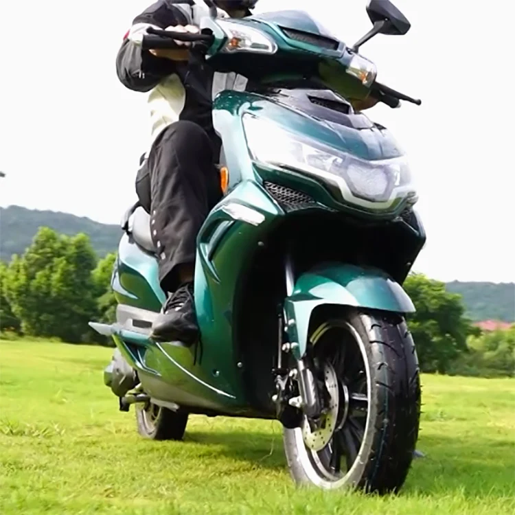 12 Inch 1100/1300w 60km/h Speed  Moped Motos Electric Scooter for Adults