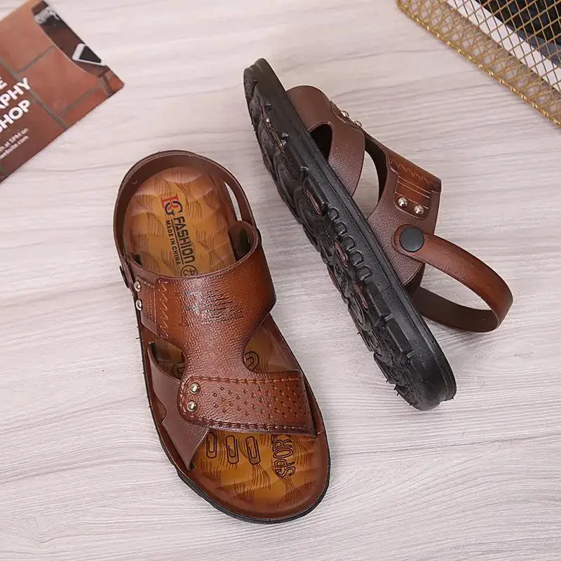 2023 New arrivel Sandals Men's Summer Peep-toe Youth Beach Shoes Dual-use Beach Slippers Non-slip Men Sandals Mens Shoes ASM72