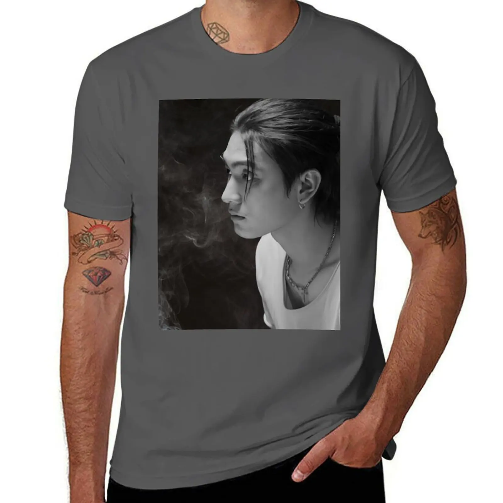 

Love in the air phayu T-Shirt Lightweight Basic Short Sleeve Shirt