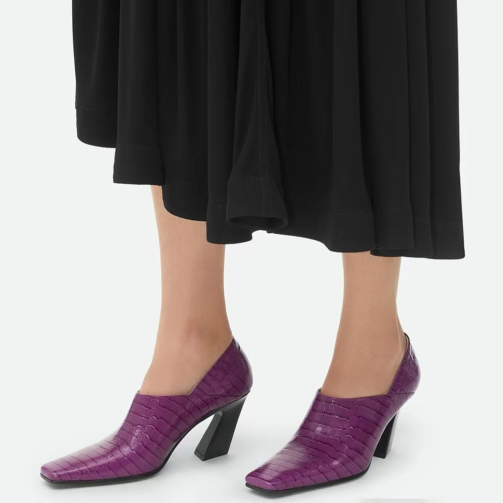 

Faionable Большой размер Высокий каблук Single oes с квадратной головкой Женское oes Thi Heel Slimming Effect European Sle Summer oes