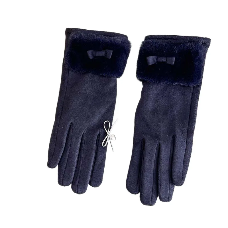 قفازات الحب بعقدة الفراشة سلسلة ثلاثة ألوان قفازات نسائية شتوية سميكة ومخملية تعمل باللمس لركوب الدراجات الدافئة