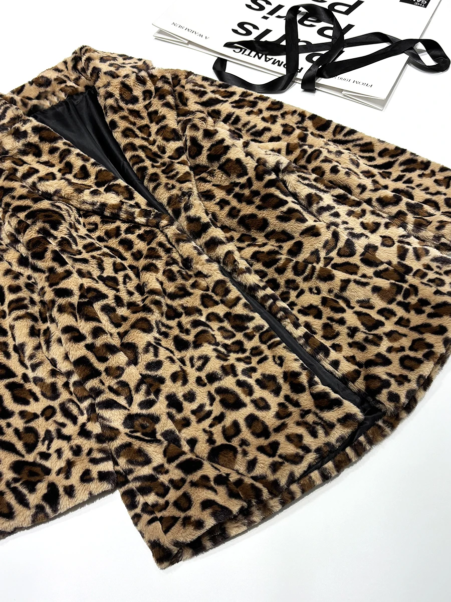 

Long Printed Faux Fur Jacket Women's Trendy Street Style Leopard Print Collar Large Size Plush Outerwear Commute Loose Fit