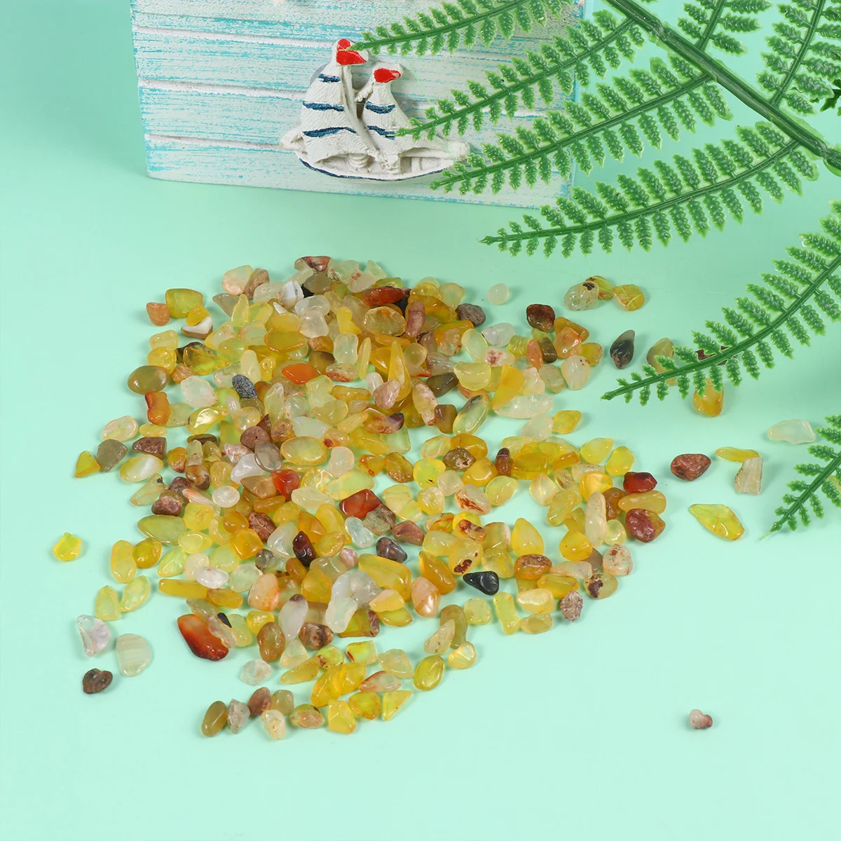 

Polished Yellow Natural Agate Irregular Gravel Stones Decorative for Fish Tank Flower Pot Walkways Decoration