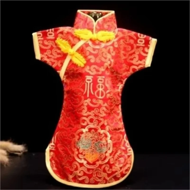 Chinese Classic Tang Suit Handicraft Gift Plate Buckle Cheongsam Princess Dress Red Wine Bottle Cover Wine Bottle Cover ZD905