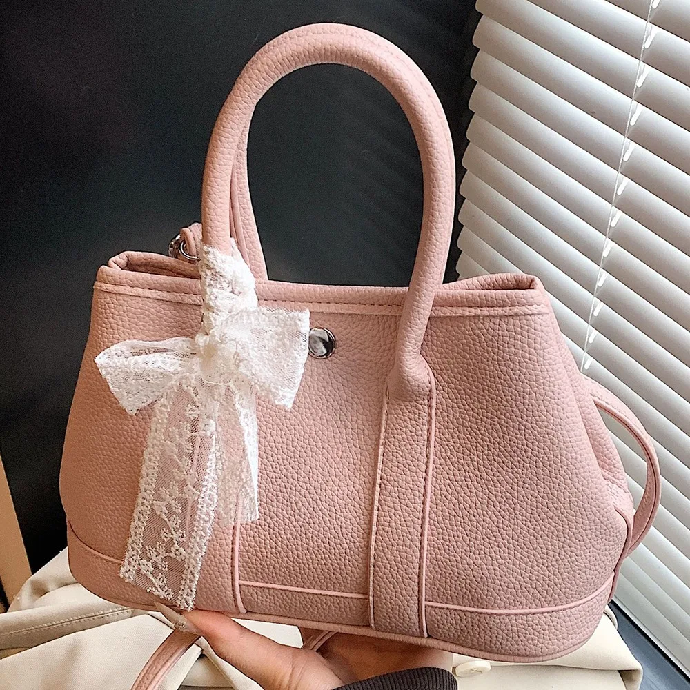 

Lychee Texture Women's Handbag Lace Bow Pendant Soft Bucket Crossbody Bag Luxury Elegant PU Leather Shoulder Bag Student