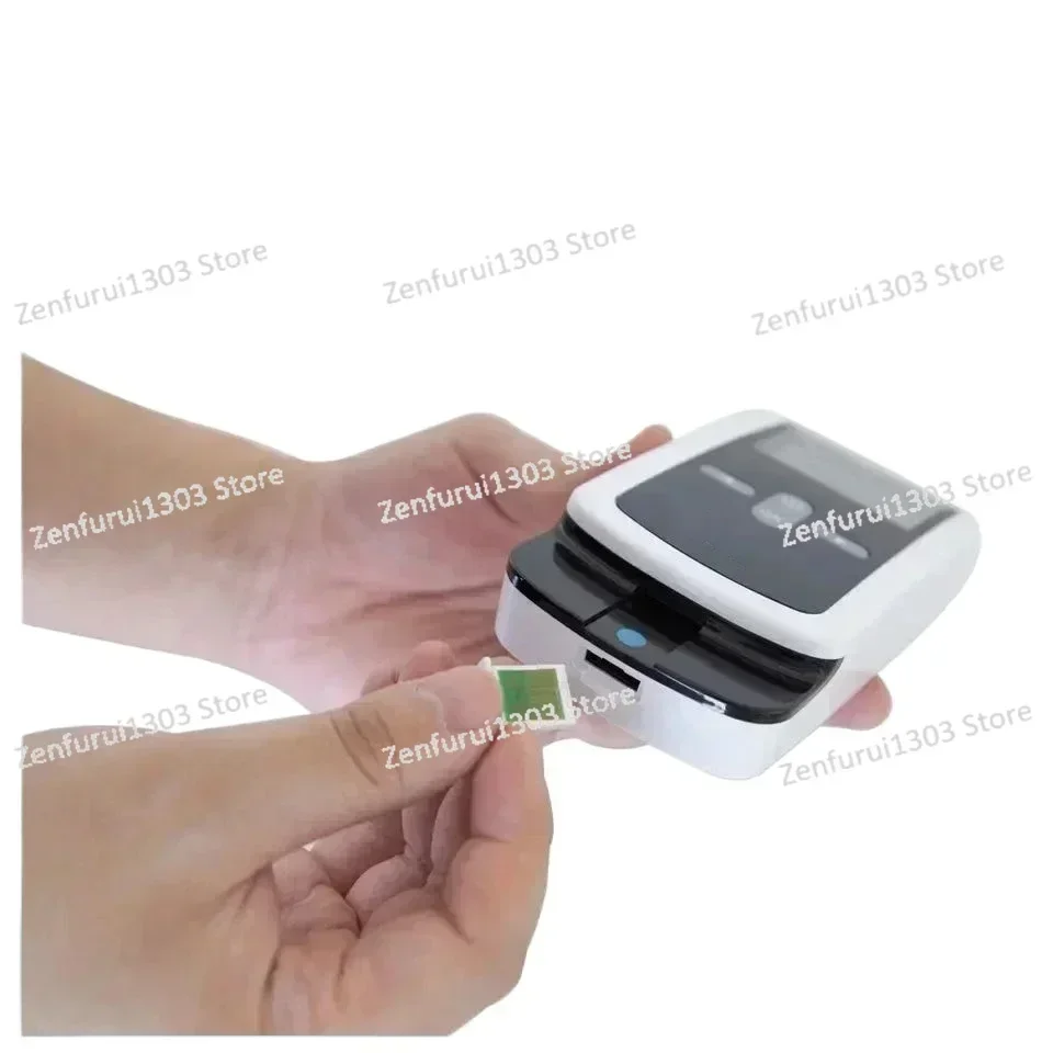 Handheld PT/INR Coagulation Analyzer System for Home Use with PT/INR Test Strip Portable clotting analyzer