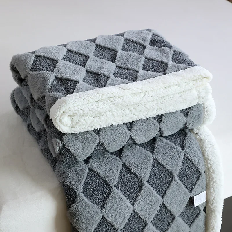 

Soft Flannel Blanket, Solid Color Thai Rabbit Fur Multifunctional Blanket Single Double Blanket Lamb's Wool