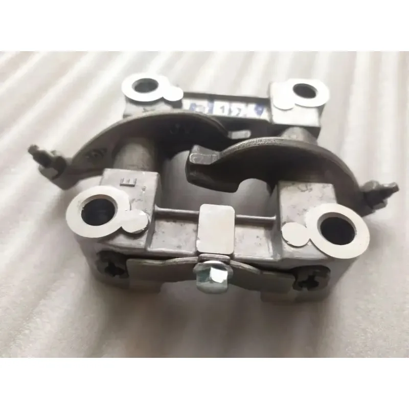 Soporte de brazo basculante de asiento de brazo basculante de válvula de motor para Loncin LX200 ATV200-M-S-AU200 LX200AU 200AU 1 pieza