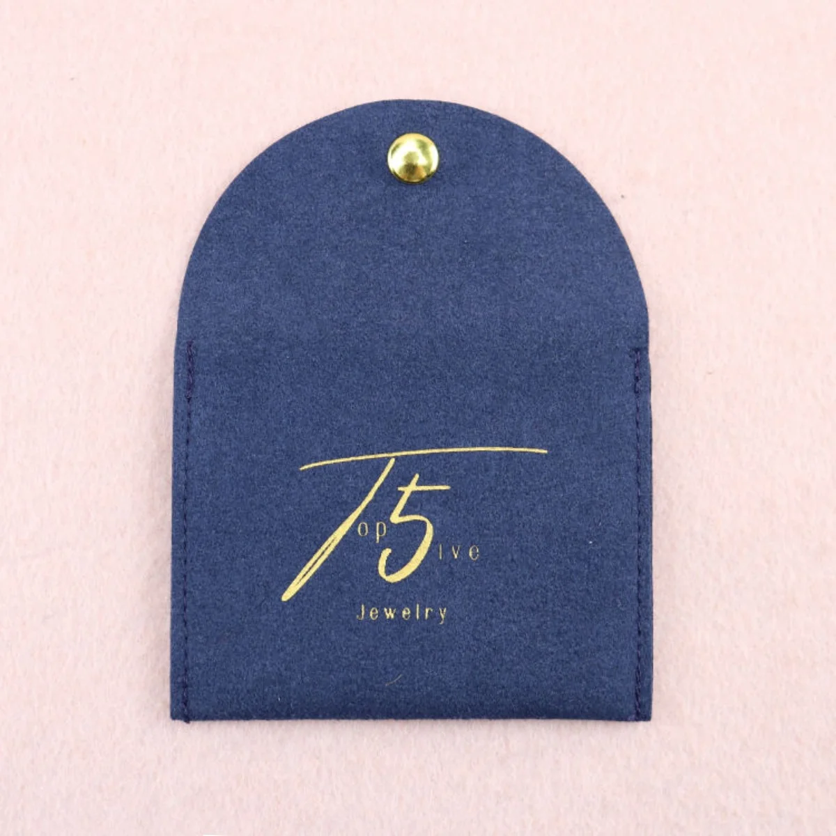 

100pcs Velvet Jewelry Bags Christmas Wedding Candy Bags Party Decoration Drawable Pouches Gift Pouches Jewelry Packaging Display