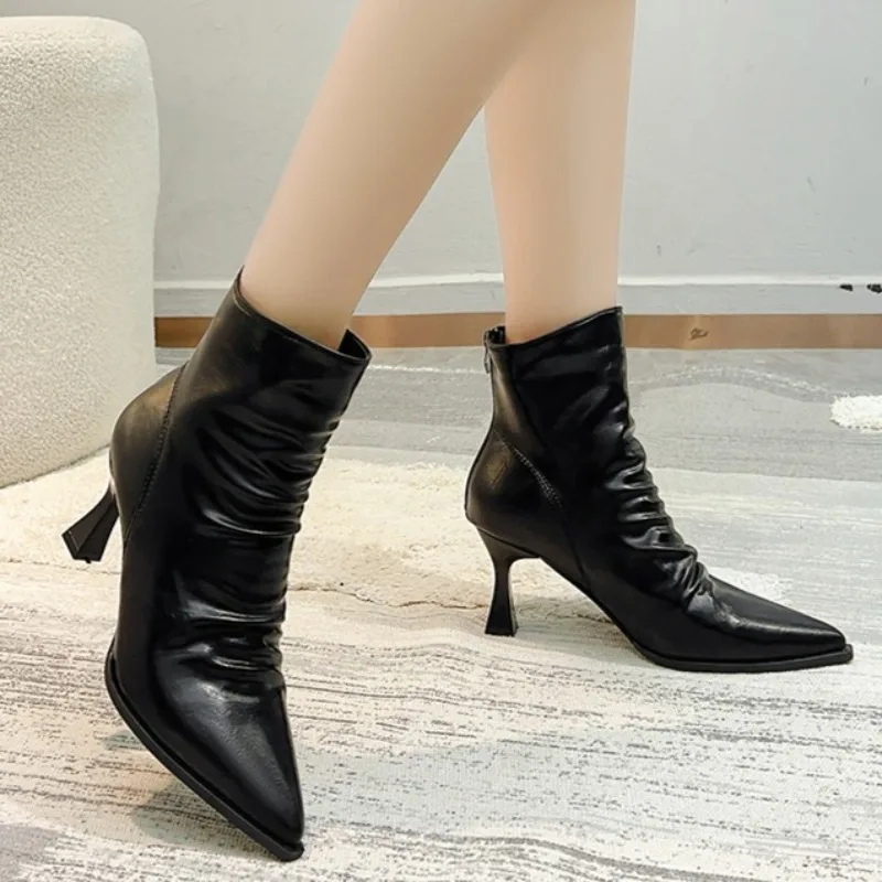 여성 겨울 신상 클래식 솔리드 컬러 첼시 부츠 일상 착용 사무실 착용 쇼핑용 짧은 플러시 따뜻한 앵클 부츠