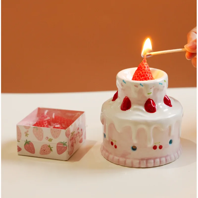 Ceramic Aromatherapy Stove for Bedroom, Cute Strawberry Cake Candle Cup, Home Fragrance, Advanced Sense Gift, Birthday Gifts