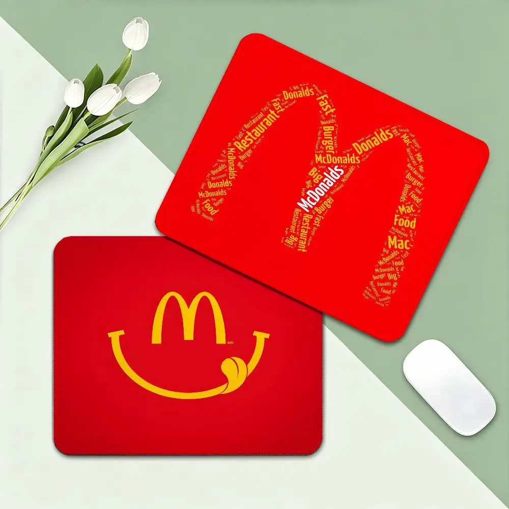 Cute Figure Icon LOGO M-McDonald-es Gifts Custom Skin Keyboard Mat Table Mat Students Gabinete PC Gamer Desktop Mouse pad