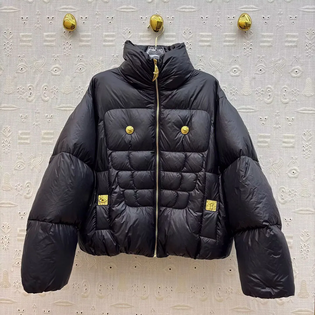 

2025 New Winter White Duck Down Coat Women Gold Lip Button Pocket Zipper Long Sleeve Black Striped Stitching Casual Short Jacket