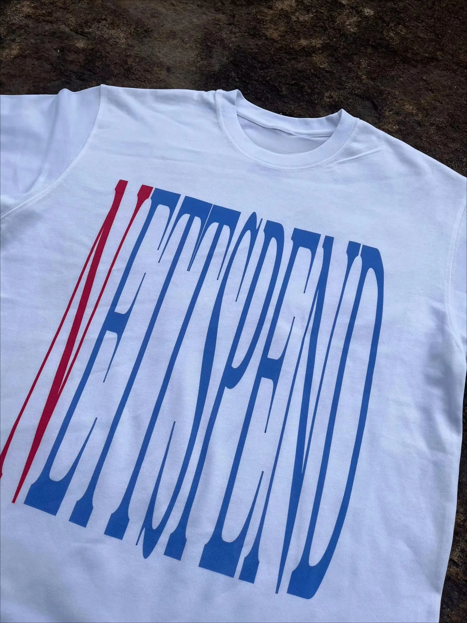 Camisetas Nettspend Invert Tour Hip Hop Skateboard Street camisetas de algodón puro camiseta Otoño e Invierno ropa interior Top Unisex