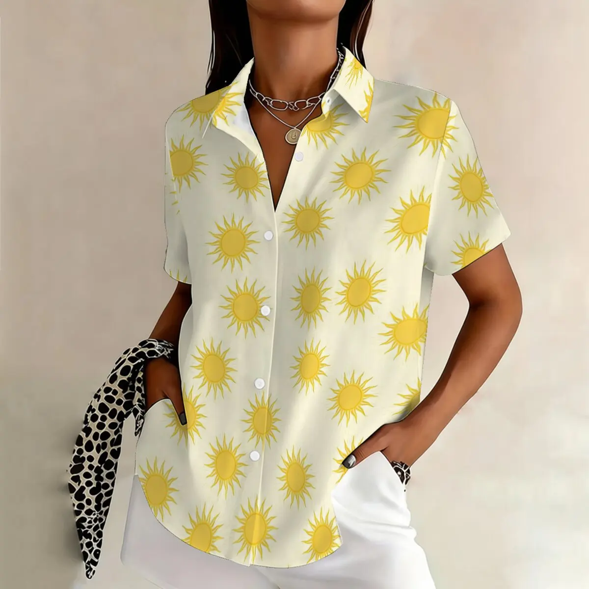 

Женская рубашка с короткими рукавами в уличном стиле для полных женщин, с модным и стильным принтом, свободного кроя, удобная.