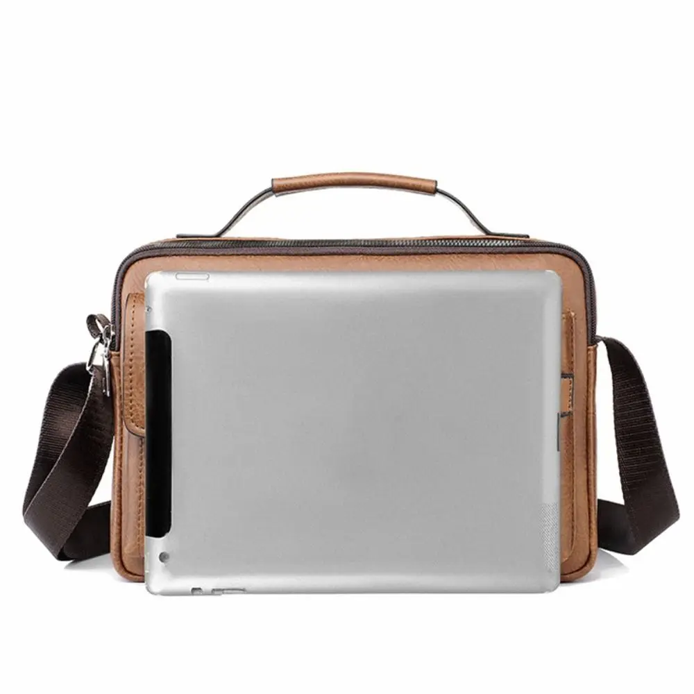 Wear Resistant Male Shoulder Bag Multi Layer Waterproof Single-shoulder Bag Headphone Jack Textured Hardware Messenger Bag