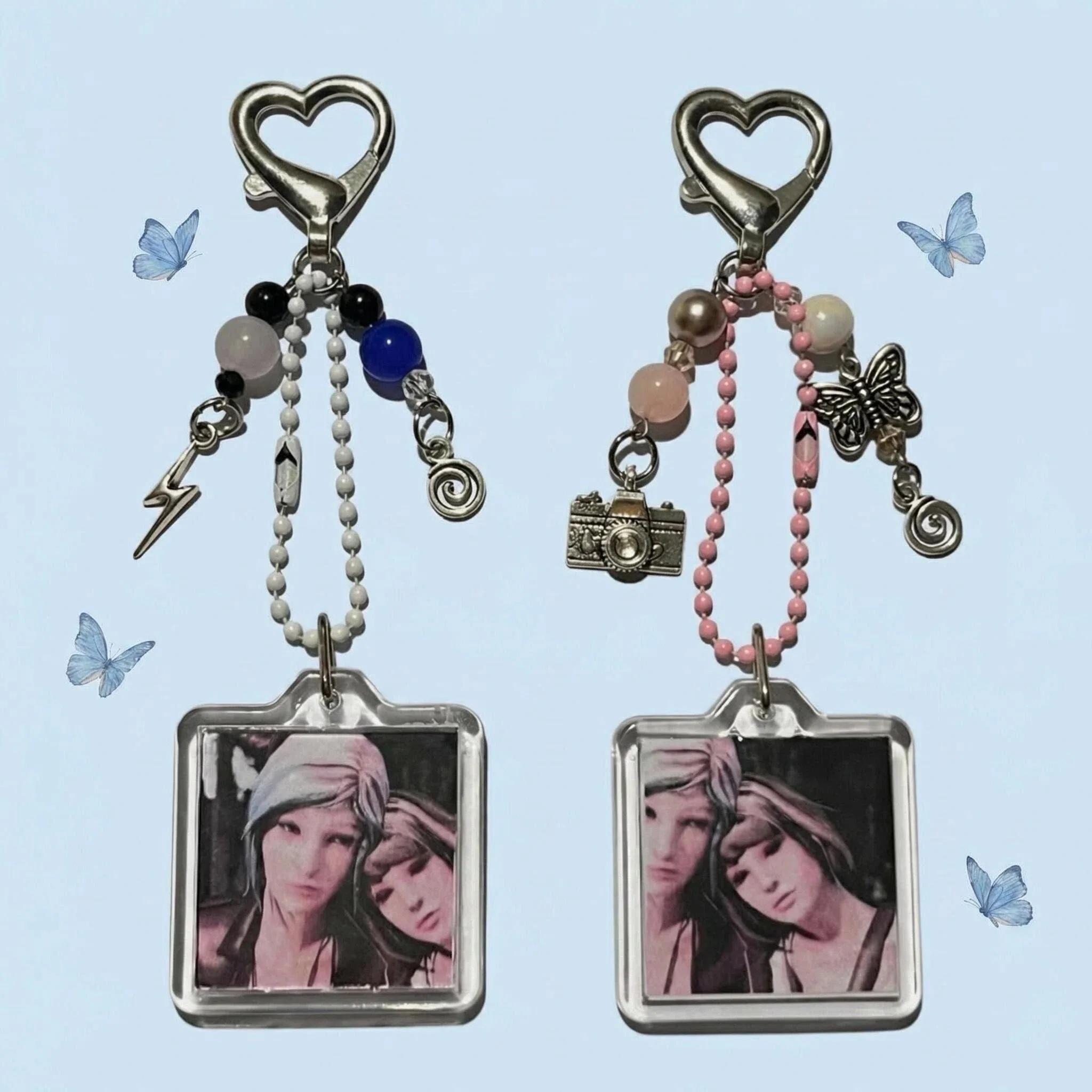 Llavero artesanal con dijes de fotos, llavero único con cuentas y dijes de mariposa y cámara, llaveros de la amistad Max y Chloe