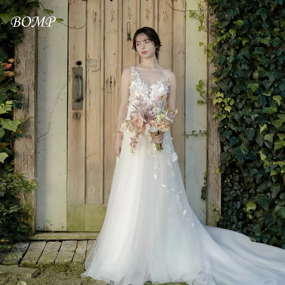 

BOMP Elegant 3D Flowers Wedding Party Dress V-Neck Backless Sweep Train Tulle Korea Photo Shoot Bridal Reception Gown Customized